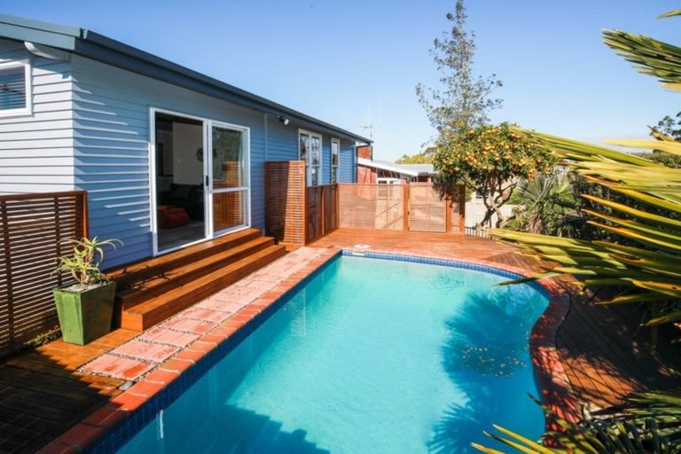 Photo of property in 67 Newcastle Road, Dinsdale, Hamilton, 3204