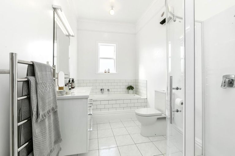 Photo of property in 26 High Street, Petone, Lower Hutt, 5012