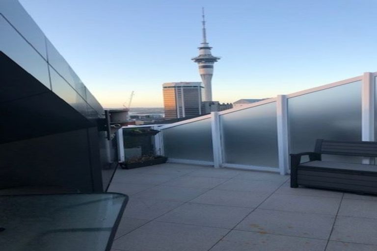 Photo of property in Queen's Residences, 2002/8 Airedale Street, Auckland Central, Auckland, 1010