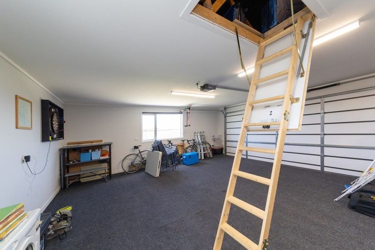 Photo of property in 96 Mount Taylor Drive, Feilding, 4775