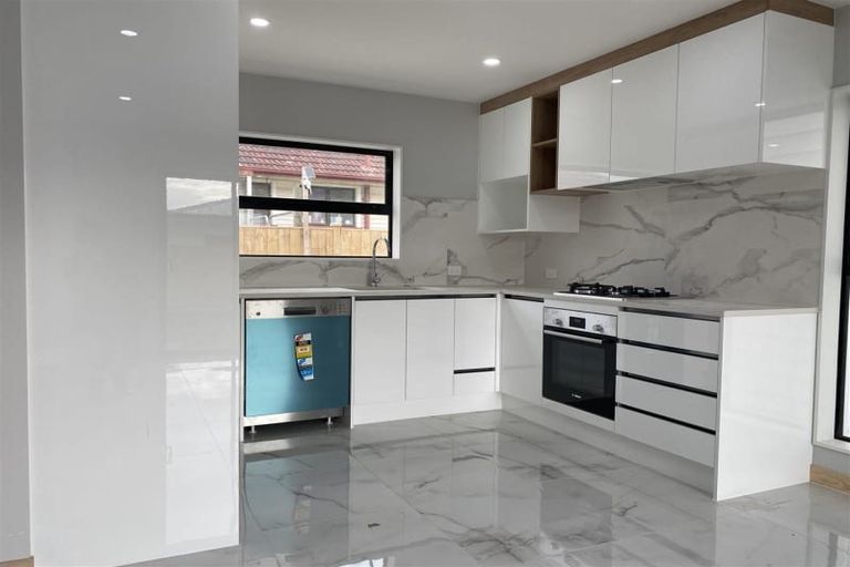 Photo of property in 13d Portage Road, Papatoetoe, Auckland, 2025