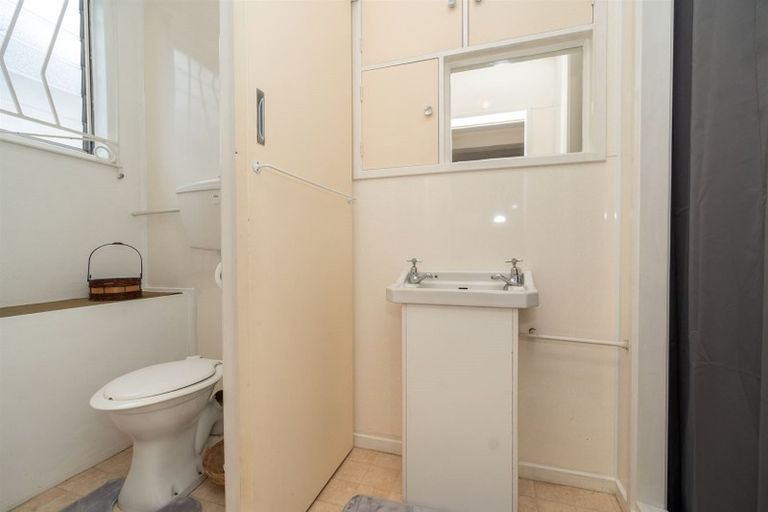 Photo of property in 135 Lake Crescent, Hamilton Lake, Hamilton, 3204