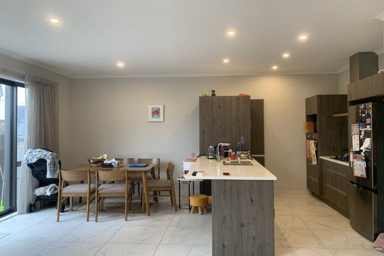 Photo of property in 21 Eyton Kay Road, Hobsonville, Auckland, 0616