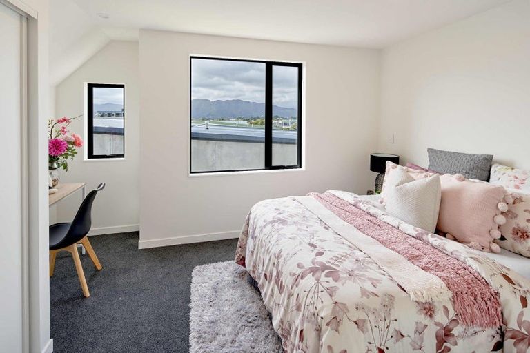 Photo of property in 45 John Street, Stokes Valley, Lower Hutt, 5019