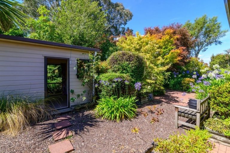 Photo of property in 92d Ward Road, Hamurana, Rotorua, 3097