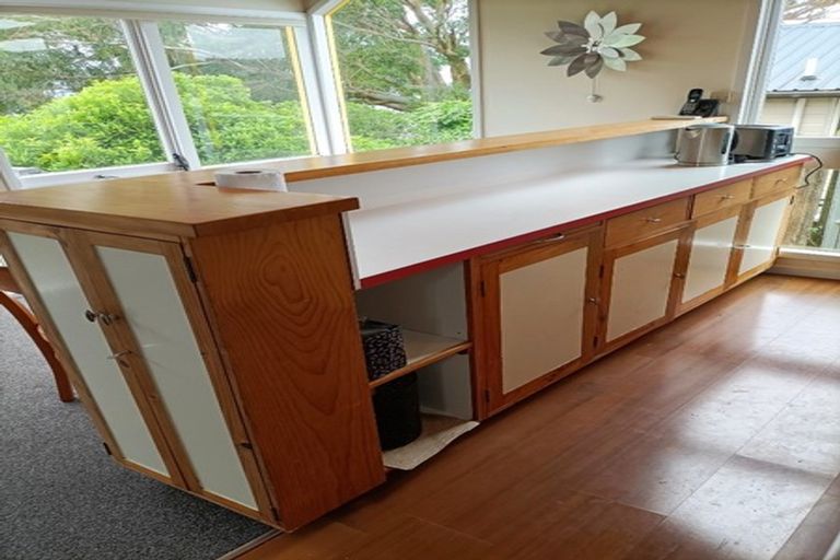 Photo of property in 7a Chestnut Grove, Maungaraki, Lower Hutt, 5010