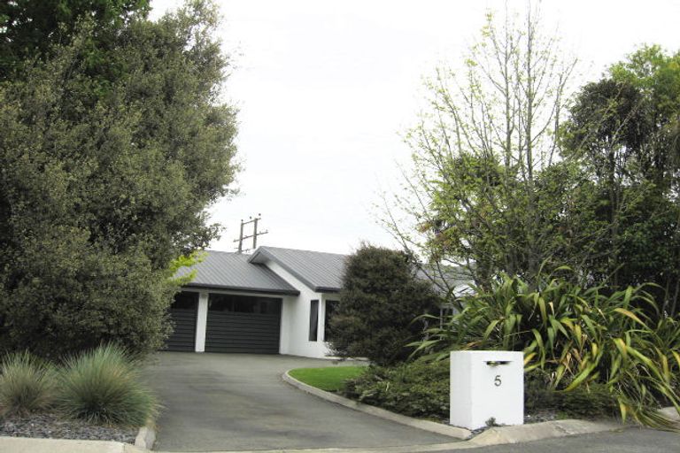 Photo of property in 5 Rossetti Court, Stoke, Nelson, 7011