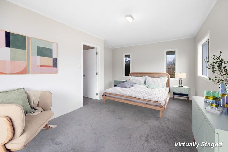 Photo of property in 13 Green Lane, Hawera, 4610