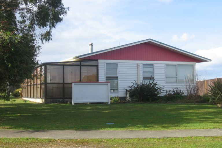 Photo of property in 10 Mckay Crescent, Dargaville, 0310