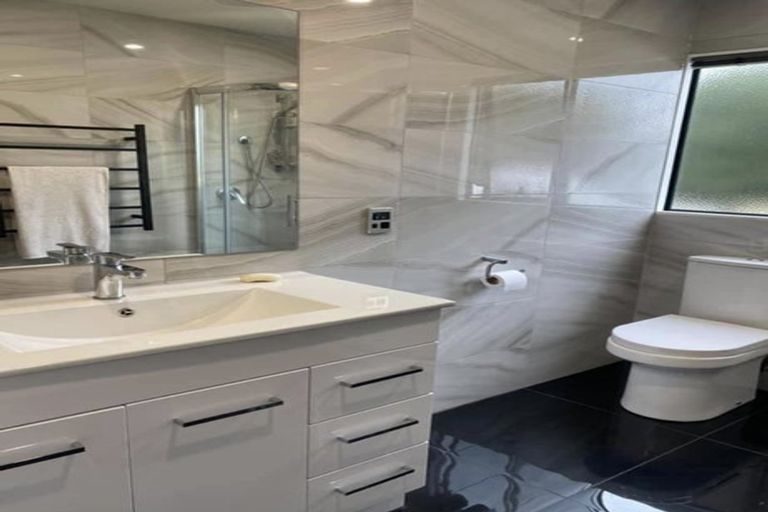 Photo of property in 12 Ranfurly Terrace, Pyes Pa, Tauranga, 3112