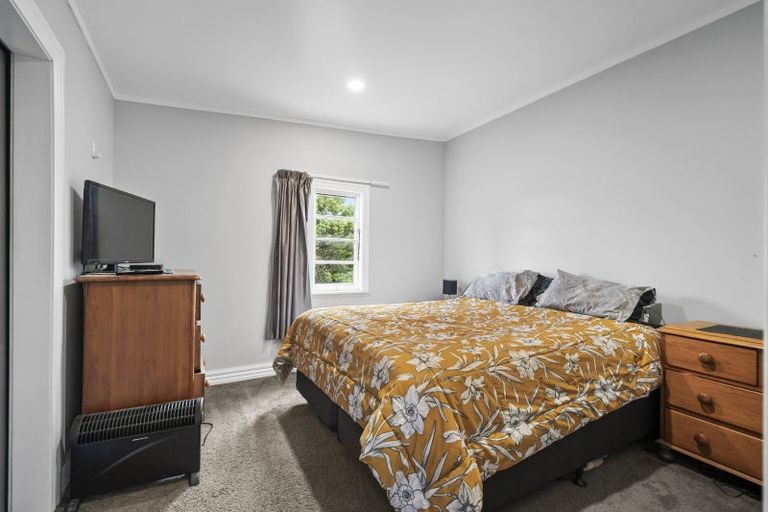 Photo of property in 35 Potaka Street, Marton, 4710