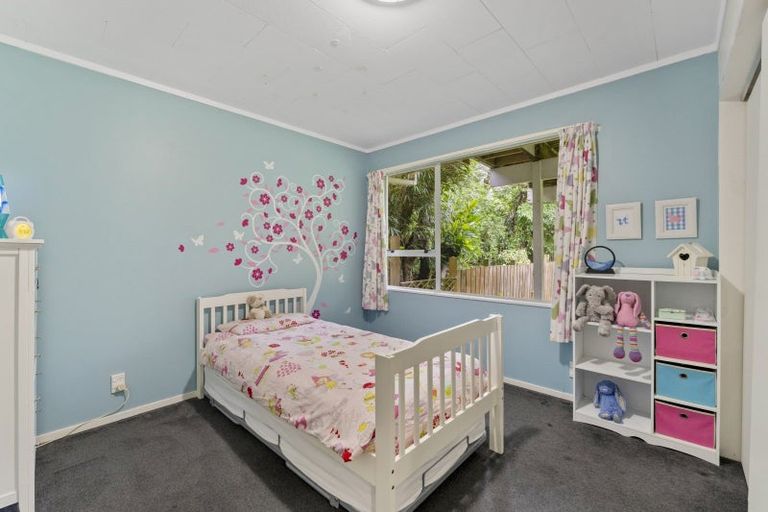 Photo of property in 23a Coates Street, Tawa, Wellington, 5028