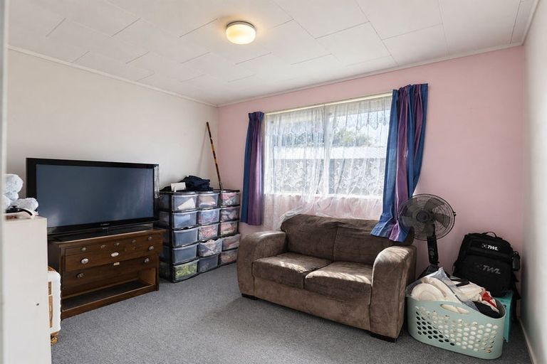 Photo of property in 11 Crystal Place, Pukehangi, Rotorua, 3015