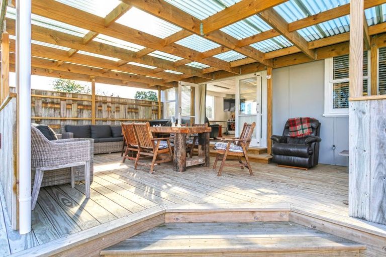 Photo of property in 224 Tui Road, Whangamata, 3620