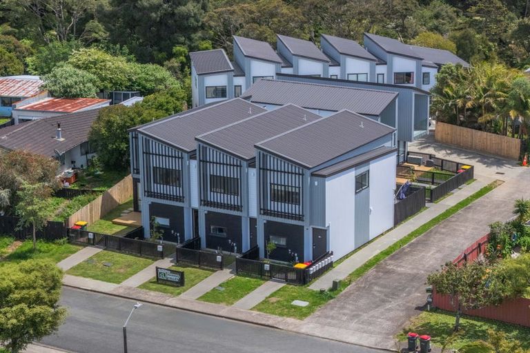 Photo of property in 17b Tabitha Crescent, Henderson, Auckland, 0612