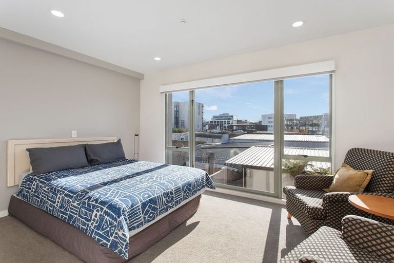 Photo of property in 2/45 Chester Street West, Christchurch Central, Christchurch, 8013