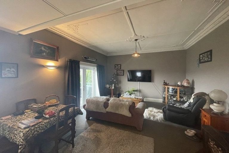 Photo of property in 35 Cole Street, Caversham, Dunedin, 9012