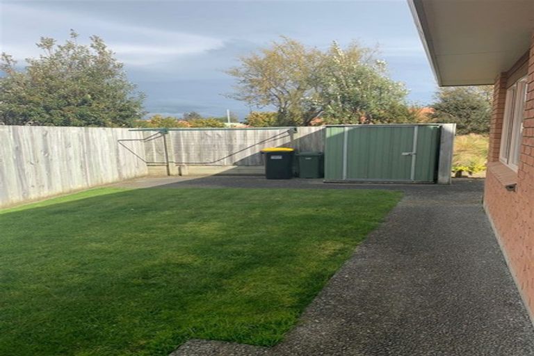 Photo of property in Holdsworth Villas, 64/2 William Donald Drive, Solway, Masterton, 5810