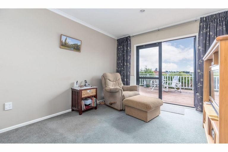 Photo of property in 15c Rishworth Avenue, Stanmore Bay, Whangaparaoa, 0932