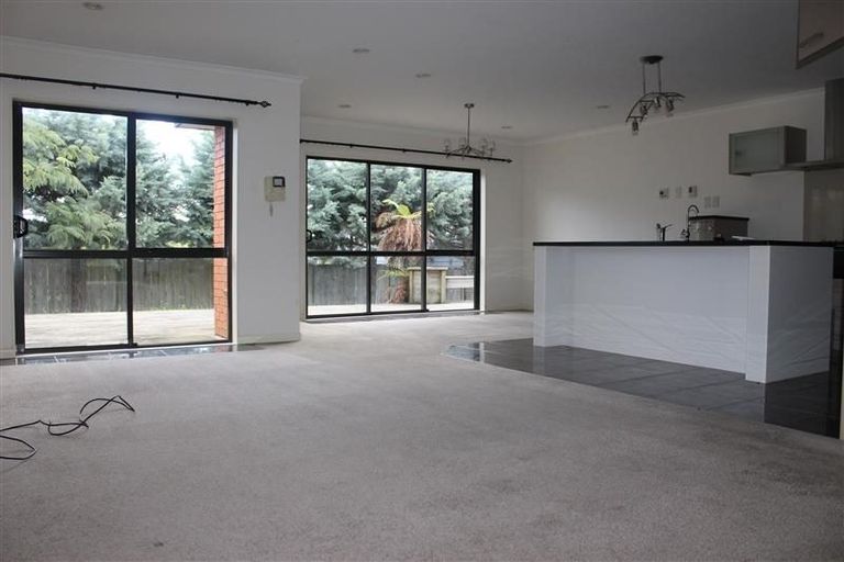 Photo of property in 11 Savina Court, Flat Bush, Auckland, 2019