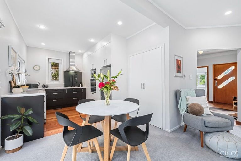 Photo of property in 67 Norton Park Avenue, Fairfield, Lower Hutt, 5011