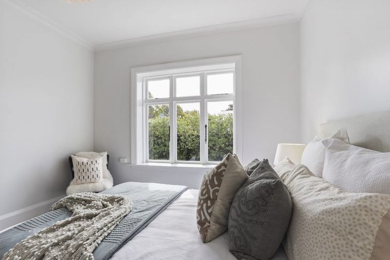 Photo of property in 10 Ayers Street, Rangiora, 7400