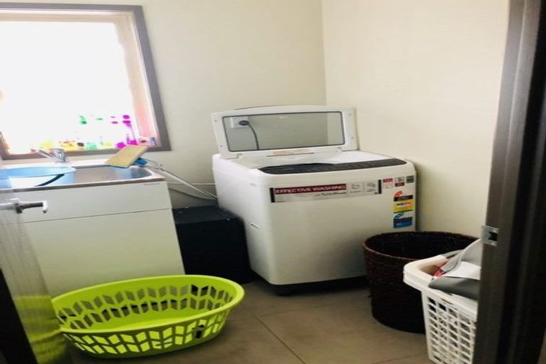 Photo of property in 11 Trauzer Place, Flagstaff, Hamilton, 3210