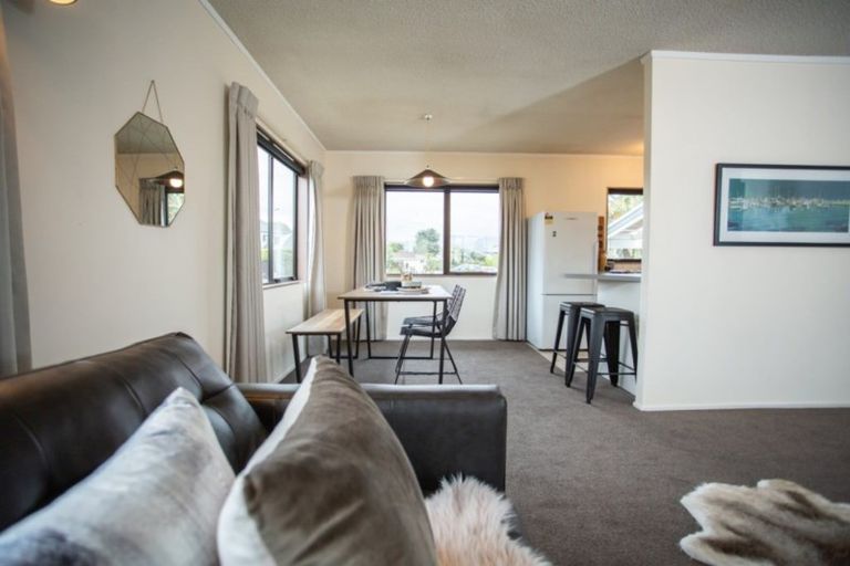 Photo of property in 48 Olive Terrace, Paraparaumu Beach, Paraparaumu, 5032