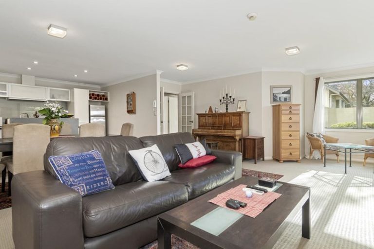 Photo of property in 7/235 Devonport Road, Tauranga, 3110