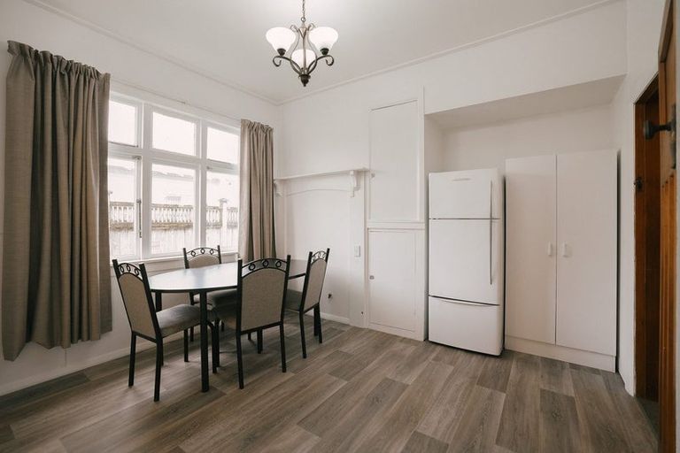 Photo of property in 21 South Street, West End, Palmerston North, 4410