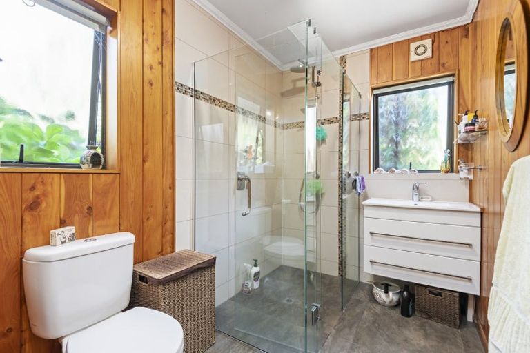 Photo of property in 138 Atawhai Road, Fitzherbert, Palmerston North, 4410