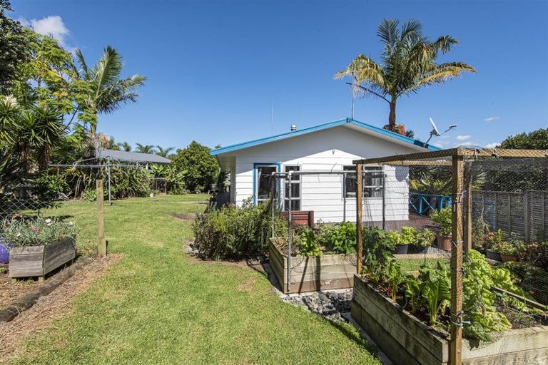 Photo of property in 61 Ross Street, Onerahi, Whangarei, 0110