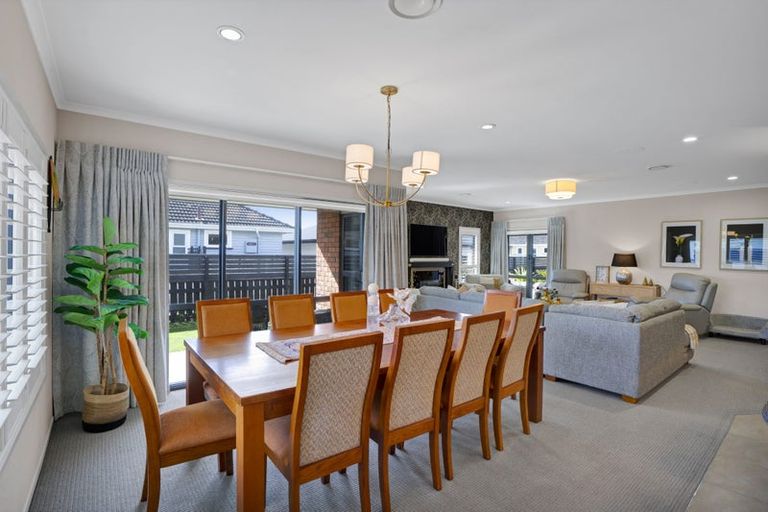 Photo of property in 59 Lismore Street, Merrilands, New Plymouth, 4312