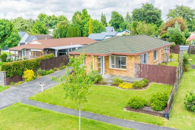 Photo of property in 59 Endeavour Avenue, Flagstaff, Hamilton, 3210