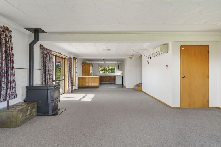 Photo of property in 11 Greenhithe Street, Waihola, Milton, 9073