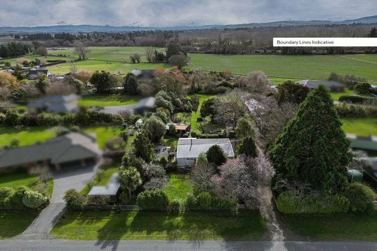 Photo of property in 70 Leithfield Road, Leithfield, Amberley, 7481