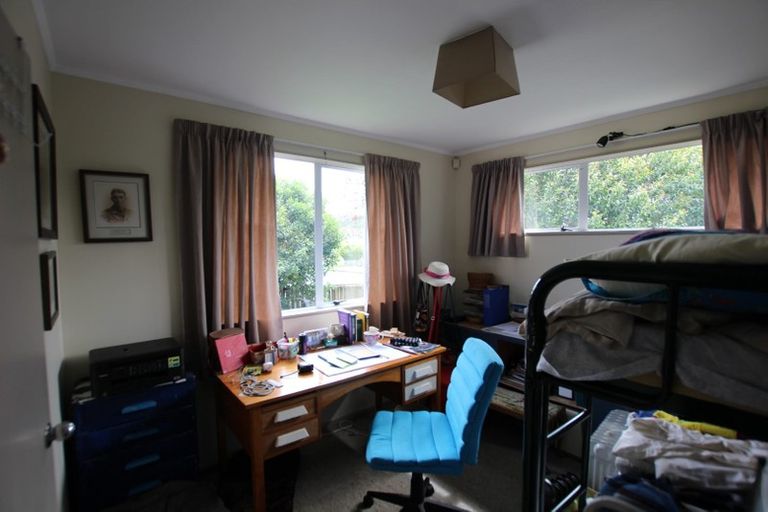 Photo of property in 1/220 Waitemata Drive, Ranui, Auckland, 0612