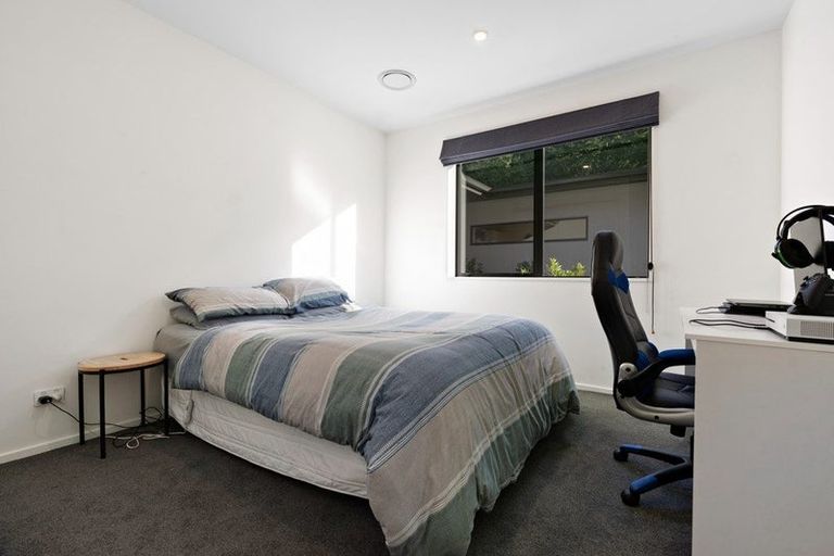 Photo of property in 13 Arbor Lane, Mount Creighton, Queenstown, 9371