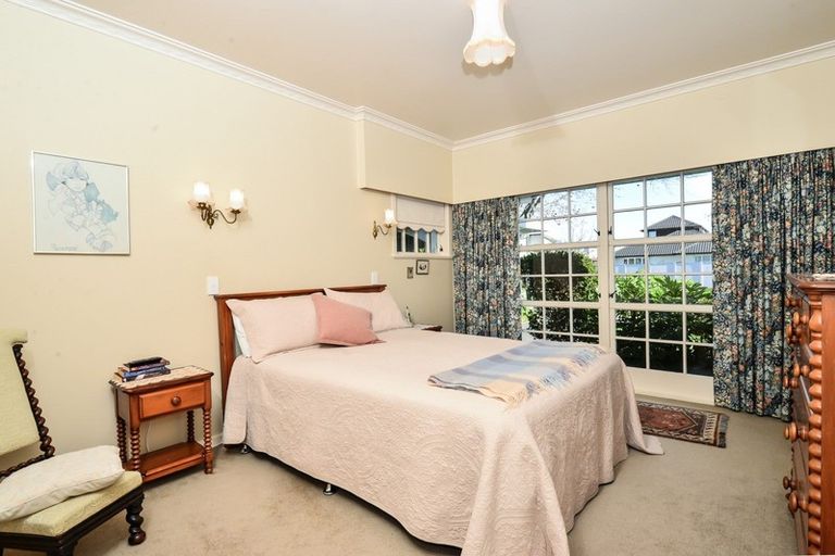 Photo of property in 6 Dalethorpe Avenue, Fairfield, Hamilton, 3214