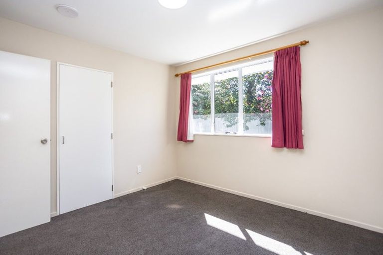 Photo of property in 42 Waimairi Road, Upper Riccarton, Christchurch, 8041