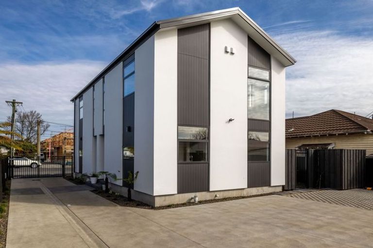 Photo of property in 2/33 Wyon Street, Linwood, Christchurch, 8062