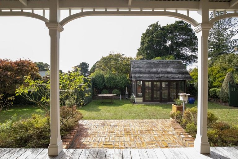 Photo of property in 23 Lee Road, Burbush, Hamilton, 3289