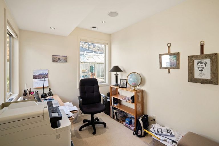 Photo of property in 22 Old Station Avenue, Wanaka, 9305