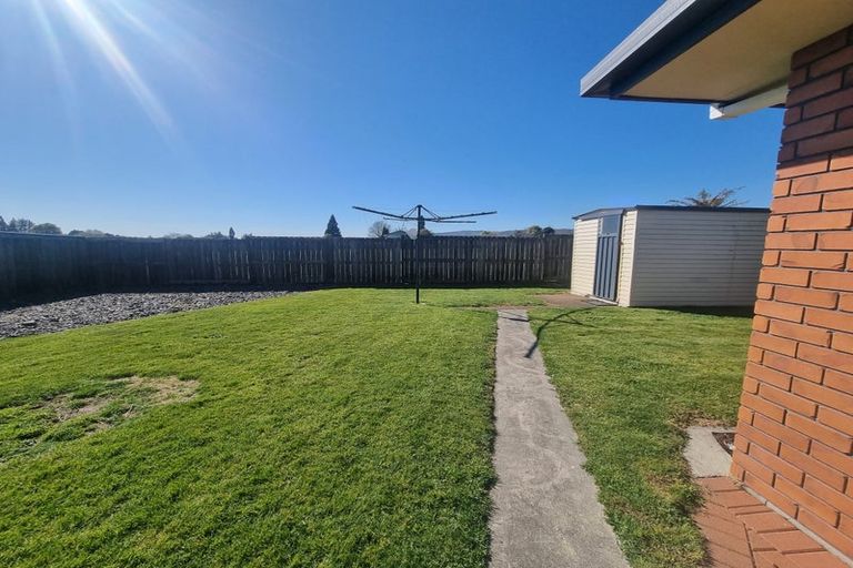 Photo of property in 5 Duggan Drive, Owhata, Rotorua, 3010