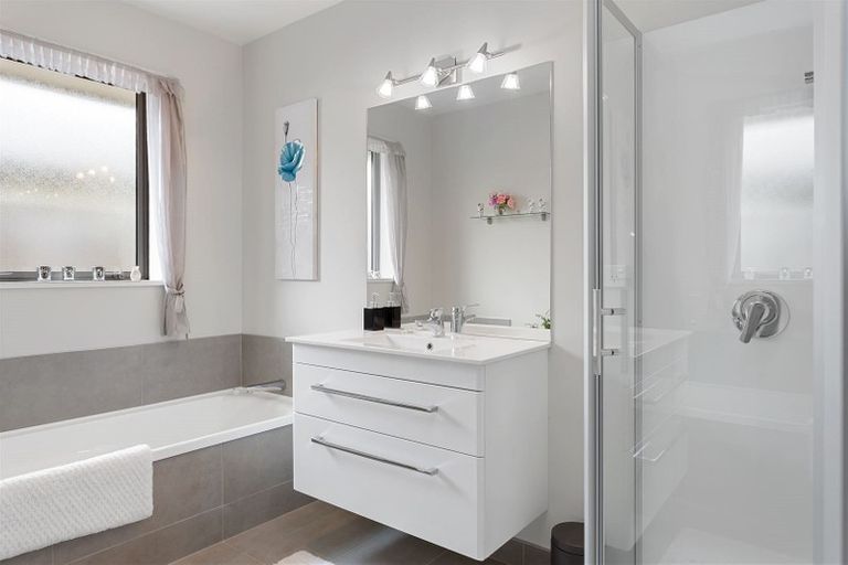 Photo of property in 7 Seaward Street, Pegasus, 7612