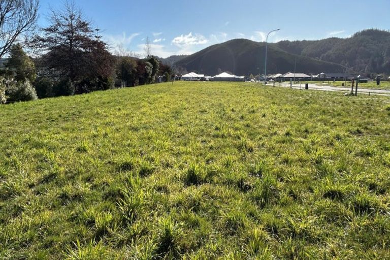 Photo of property in 12 Pyke Place, Wakefield, 7025