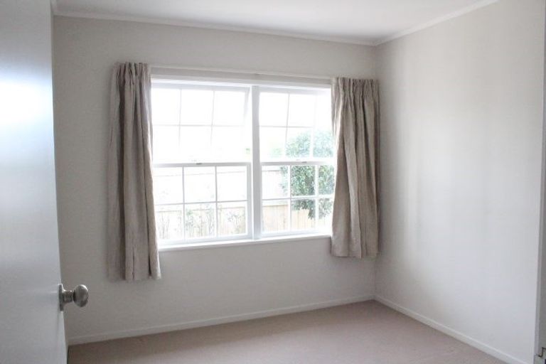 Photo of property in 21 Maugham Drive, Bucklands Beach, Auckland, 2014