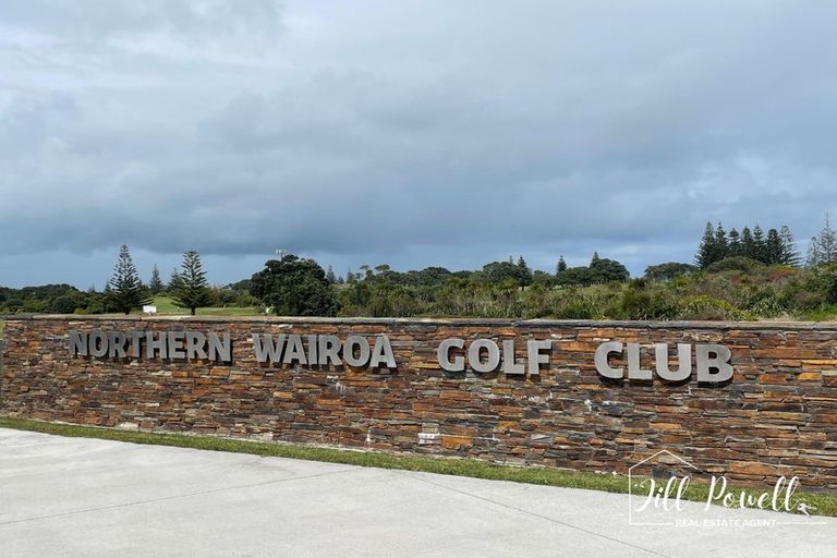 Photo of property in 7 Snapper Street, Baylys Beach, 0377