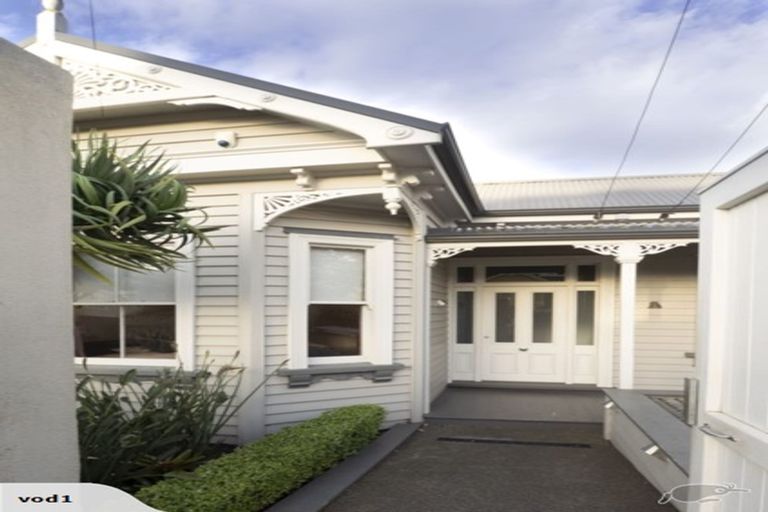 Photo of property in 17 Grosvenor Street, Grey Lynn, Auckland, 1021