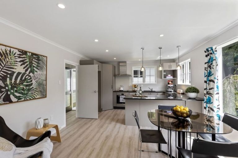 Photo of property in 104 Kamahi Street, Stokes Valley, Lower Hutt, 5019